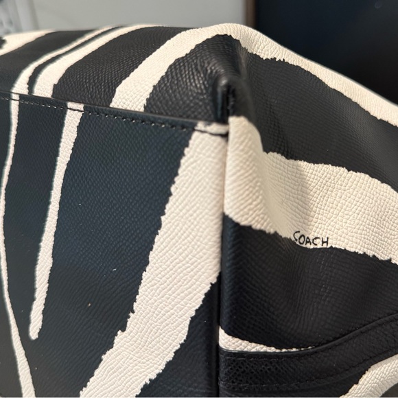Coach Taxi Zip Top Tote in Zebra Print! GUC!! - Picture 5 of 15